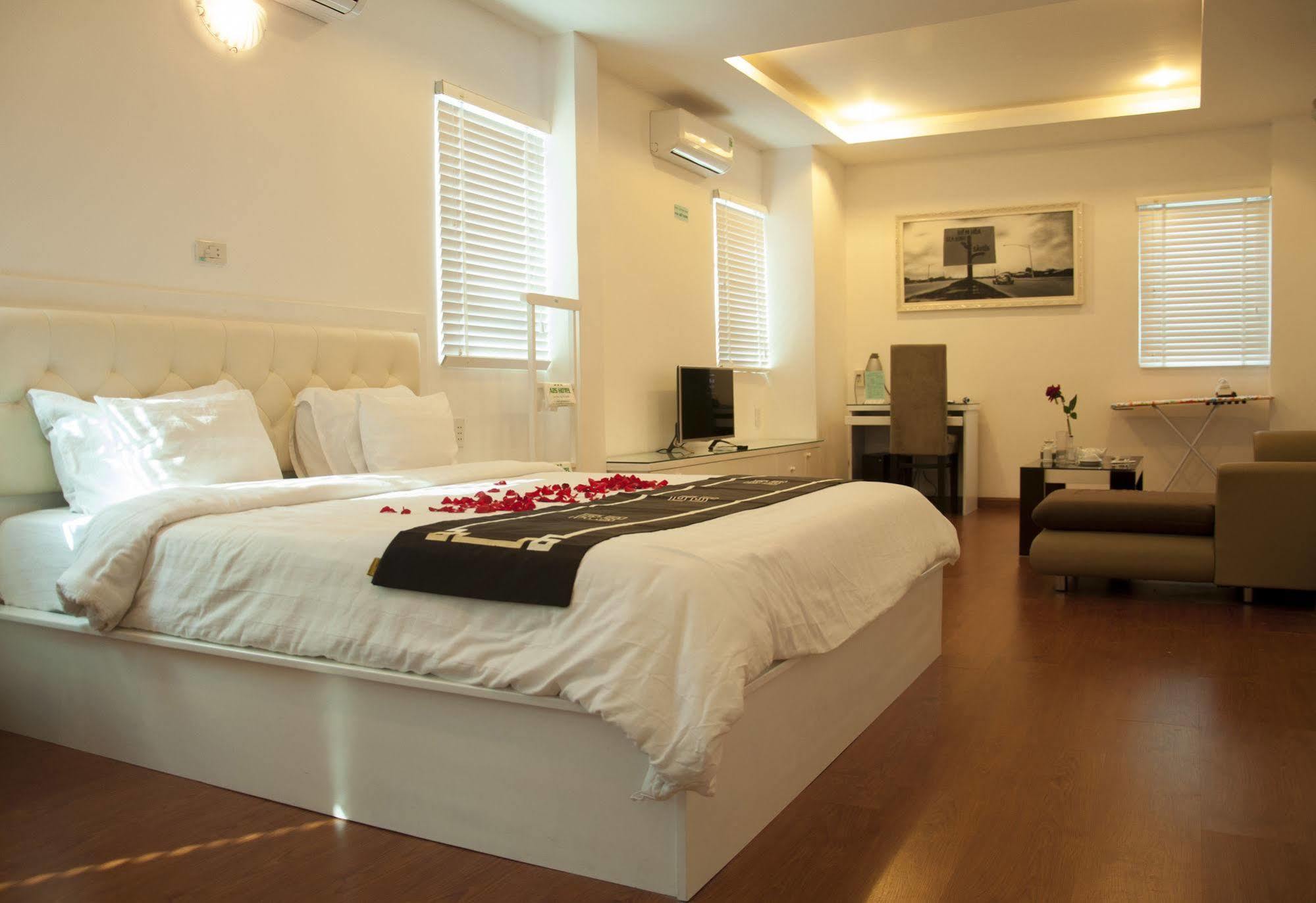A25 Hotel - 274 De Tham Ho Chi Minh Zewnętrze zdjęcie
