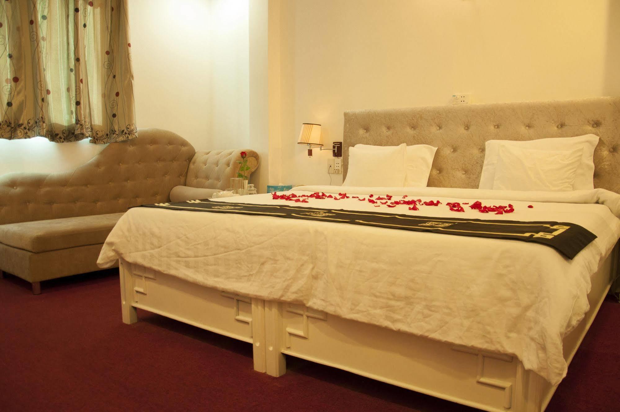 A25 Hotel - 274 De Tham Ho Chi Minh Zewnętrze zdjęcie