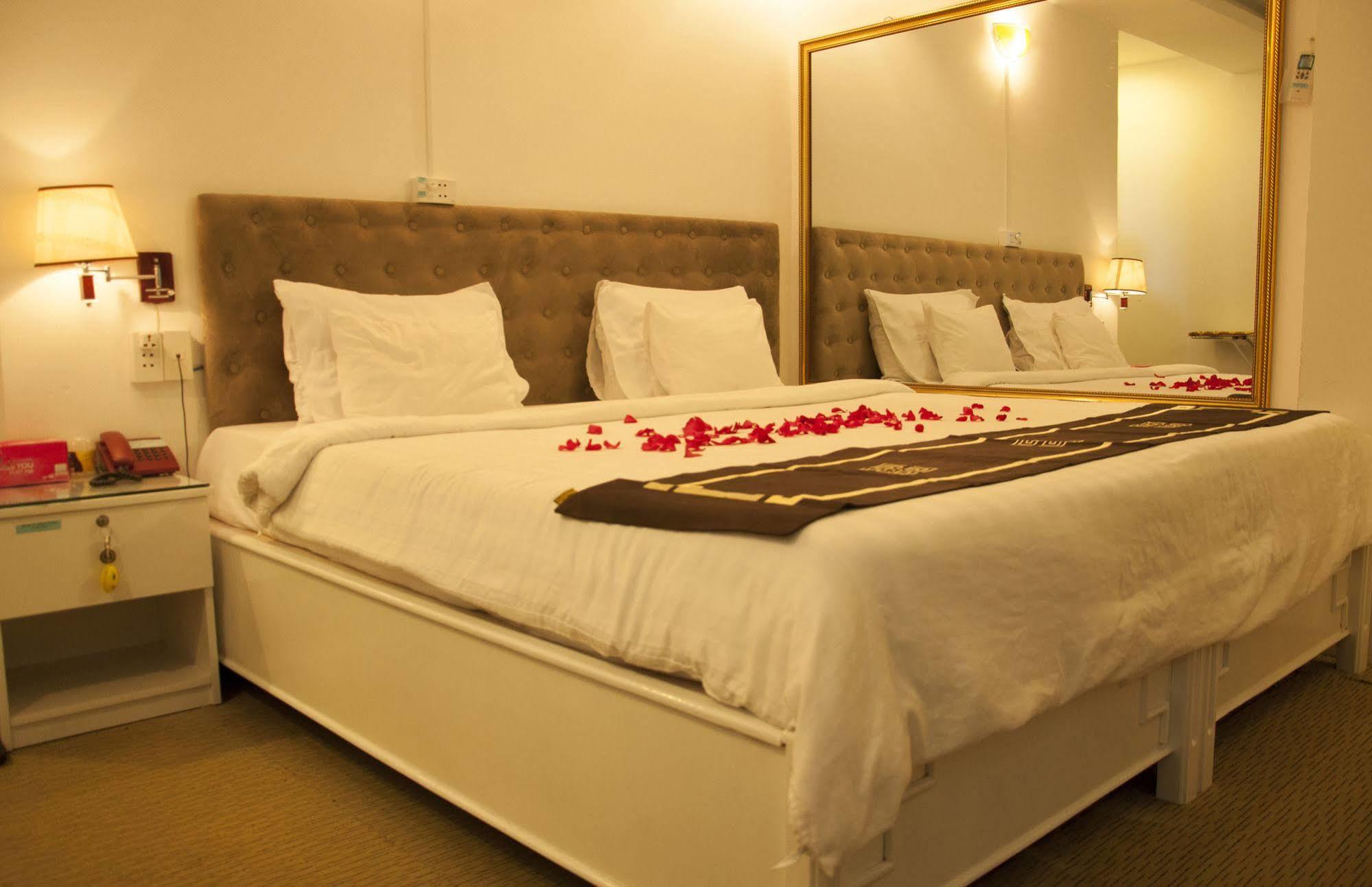 A25 Hotel - 274 De Tham Ho Chi Minh Zewnętrze zdjęcie